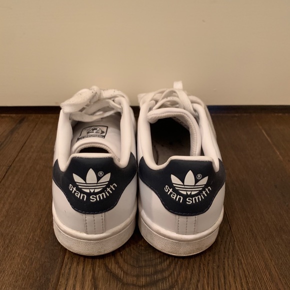 Adidas Stan Smiths - Picture 2 of 8